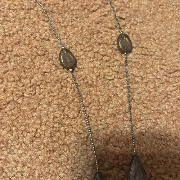 Long necklace - Picture 2 of 5